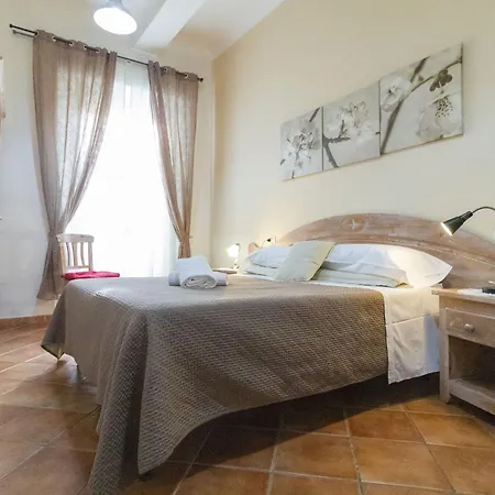 Cicerone Bed & Breakfast 4*