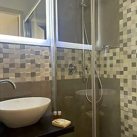 Cicerone Bed & Breakfast 4*